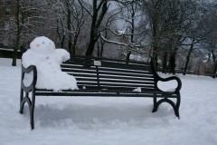 Schneemann beim Ausspannen in Edinburgh